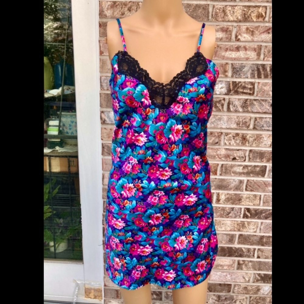 Vintage 1991 Floral Slip
